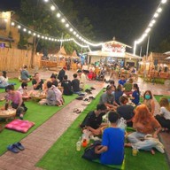 ร้านอาหารเกื้อกูล