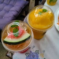 บ้านลานลูกไม้