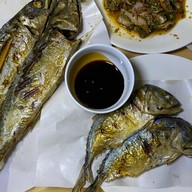 ปลาทูป้าหนูทอง - ตลาดถนอมมิตร88
