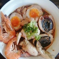 ป้าจี๊ด ก๋วยเตี๋ยวต้มยำไข่