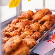 เมนูของร้าน ไก่ทอดหาดใหญ่ สี่แยกวุ่นวาย