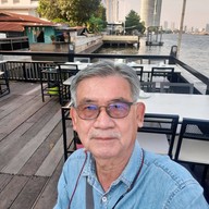 บรรยากาศ River Bar