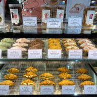 Mrs.Hendrick’s Recipe ถนนกัลปพฤกษ์