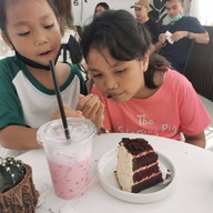 B’s Cups coffee Surin