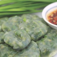 ขนมกุยช่ายเจ๊อิม เกาะขนุน (Khanom Kui Chai Jae Im Kokanun)