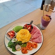 เมนูของร้าน Toby’s Noble Phloen Chit