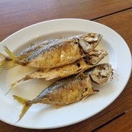 Food or drink of Krua Pla Too Bang Saen