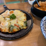 เด่นสมชื่อ Coffee&restuarant