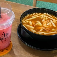 เด่นสมชื่อ Coffee&restuarant