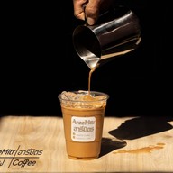 AreeMitr Coffee อารีมิตร ใช้ GRAB ดีกว่า  LINE MAN สาขา 2 แต่สาขาแรกเชียงใหม่