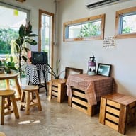 ปิ่นโต ดี คาเฟ่ 1