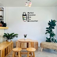 ปิ่นโต ดี คาเฟ่ 1