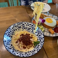 เด่นสมชื่อ Coffee&restuarant