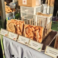 เมนูของร้าน ซากุ ซากุ ครัวซองต์ไทยากิ ตลาดเวิลด์มาร์เก็ต