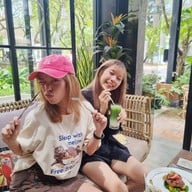 Hern Coffee and Bistro