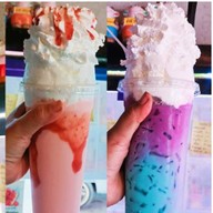 คอฟฟี่เบิร์ดชานมไข่มุกสะพานท่าใหม่อิ วงแหวนรอบสาม