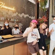 Hern Coffee and Bistro