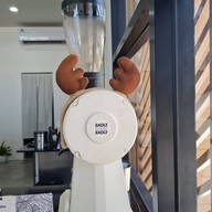 บรรยากาศ BADLY COFFEE สะพานเจษฎาบดินทร์