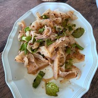 แซ่บอีหลี หุบกระพง