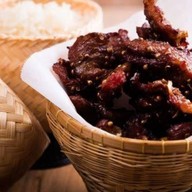 ลูกชิ้นเนื้อย่างตลาดเช็คอินเจริญนคร