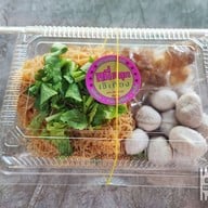 เมนูของร้าน เจ๊เกียง เย็นตาโฟต้มยำ หมู่บ้านปาริชาติ หมู่บ้านปาริชาติ 345