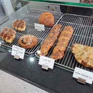 เมนูของร้าน BADLY COFFEE สะพานเจษฎาบดินทร์