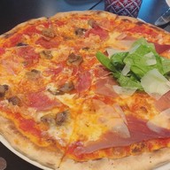 Naughty Spaghetti ม.มาทอง