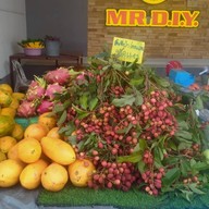 ผลไม้เปรี้ยวปาก(ตามฤดูกาล) กระทู้สี่กอหน้าห้างMr.D.I.Y