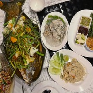 ธารทะเลซีฟู้ด