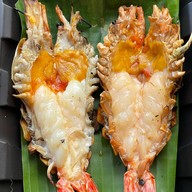 จันทร์ธารา Restaurant