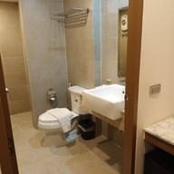 B2 Phitsanulok Boutique and Budget Hotel