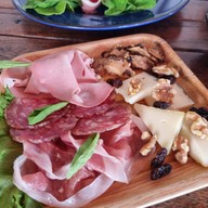 Luca Cinì - A Wine Story