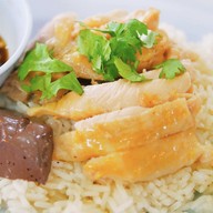 โกจงข้าวมันไก่ หัวหิน