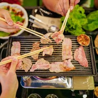 Peek A Boo Cafe&Friend พีค อะ บู คาเฟ่แอนด์เฟรนด์