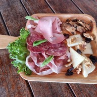 Luca Cinì - A Wine Story