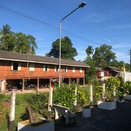 สถานีรถไฟบาลอ