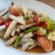 เมนูของร้าน ก๋วยเตี๋ยวไก่มะระ นายสถานี & ข้าวขาหมู