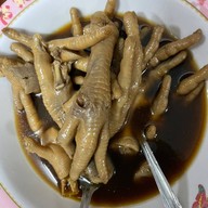 ไก่สามเกลอ+ลูกชิ้นปลาระเบิดเศรษฐีเรือทอง ตลาดนัดเอราวัณ ตลาดนัดเอราวัณ