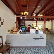 หน้าร้าน 334 Caffeine เพชรบุรี