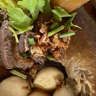 ร้าน ก.ศ.น ( ก๋วยเตี๋ยวเป็ดตุ๋นเป็ดพะโล้ & ไก่  )