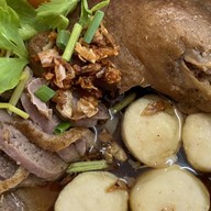 ร้าน ก.ศ.น ( ก๋วยเตี๋ยวเป็ดตุ๋นเป็ดพะโล้ & ไก่  )