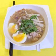 Ăn cơm - อัน เกิม แหนมเนือง &ก๋วยจั๊บญวน