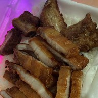 ข้าวหมูทอดอาหารตามสั่งครัวลุงปุ๊