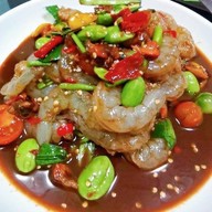 ส้มตำ ยำ ลิ้นรัว