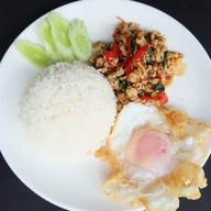 ฟ้าใสอาหารตามสั่ง