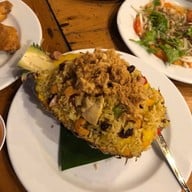 เมนูของร้าน Captain Hook Resort