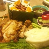 เมนูของร้าน Charn Reataurant The Series Resort Khao Yai