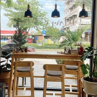 Mary and Me : Home Cafe