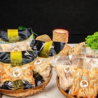 ปีกไก่ยัดไส้ ศิริพร