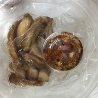 ส้มตำเจ๊ปุ๋ย(ปาเต้ข้าวจี่ลาว) นวมินทร์68